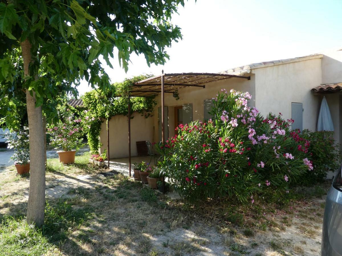 Les Biguieres Guest House Maubec  Exterior foto